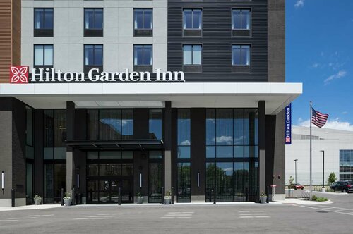 Hilton Garden Inn Madison Downtown, Varaa Hotelli Madison Wisconsin, lähellä Madison Area Technical College