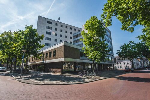 Flonk hotel Groningen centre, Reserva ahora Hotel Hoteles en Groninga con aparcamiento, Aparcamiento