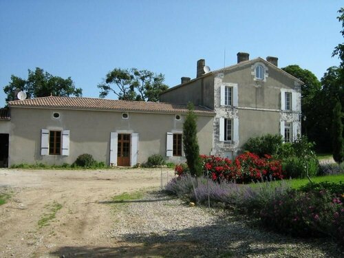 Domaine les Galards, Prenota Bed & breakfast Chepniers Charente Marittima