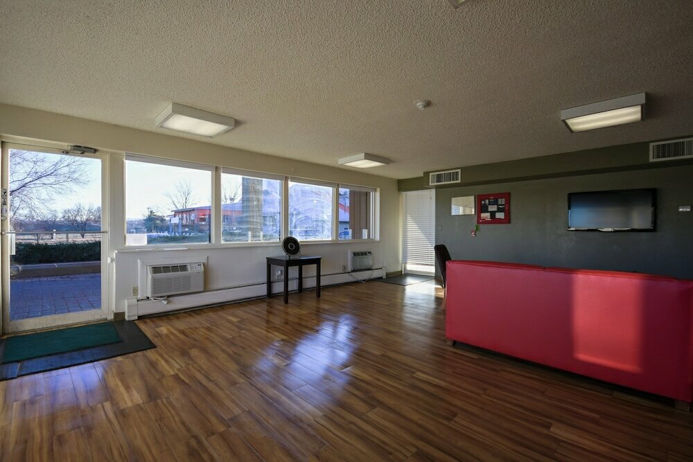 Crossland Denver - Lakewood West