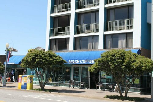 Days Inn by Wyndham Virginia Beach At The Beach, Забронировать Мини-отель Отели в центре Вирджиния-Бич, в центре, Парковка, Завтраки