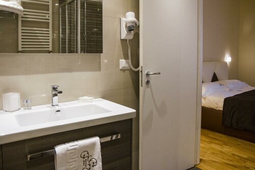 Rienzo Vatican Suites, Забронировать Отель Ватикан - Прати , рядом с Станция метро Ottaviano