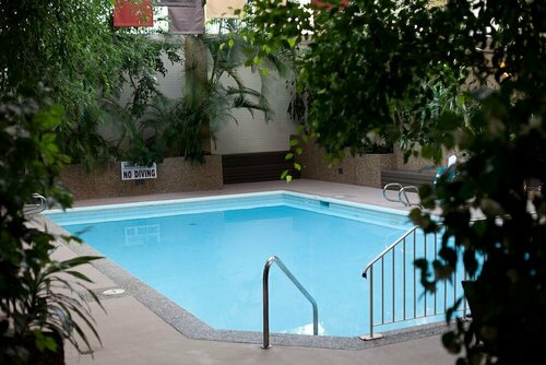 Westlock Inn and Conference Centre, Book Hotel Westlock hotels with breakfast, Breakfasts