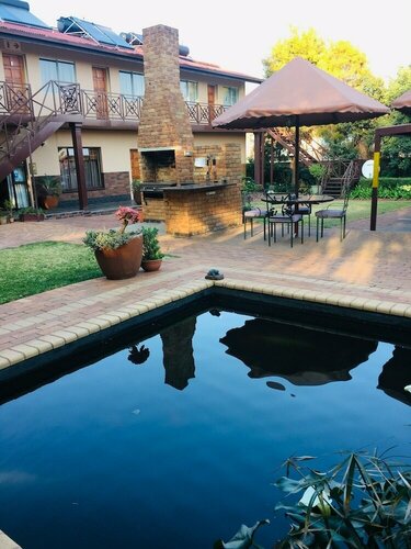 Clubview Guest House, Rezerwuj Pensjonat Centurion 