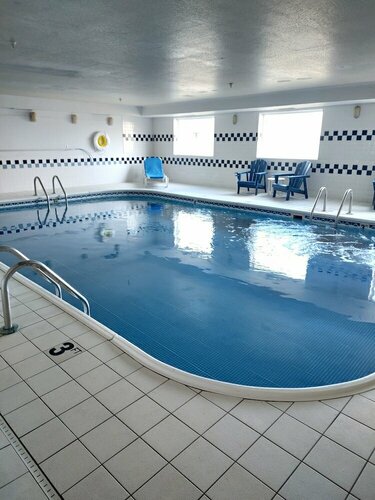 Days Inn & Suites by Wyndham Fargo 19th Ave/Airport Dome, Забронировать Отель Фарго штат Северная Дакота