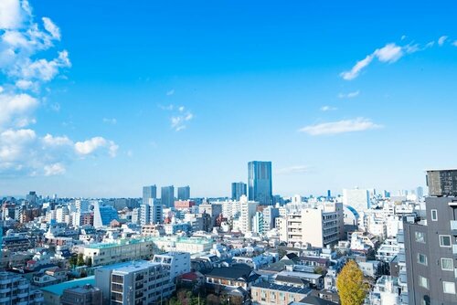 E Hotel Higashi Shinjuku, Забронировать Отель Синдзюку Токио, рядом с Shinjuku Golden Street Theatre
