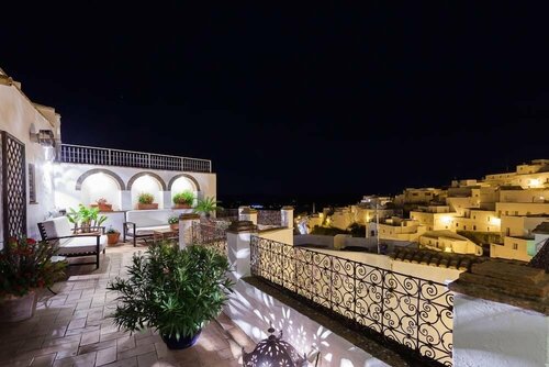 Hotel La Casa del Califa, Забронировать Отель Вехер-де-ла-Фронтера Коста-де-ла-Лус, рядом с Castillo