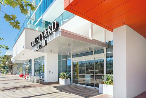 Courtyard by Marriott Santa Monica, Забронировать Отель Отели Лос-Анджелеса с парковкой, Парковка