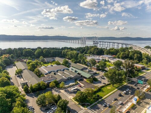 Sleepy Hollow Hotel, Забронировать Отель Территаун Westchester County
