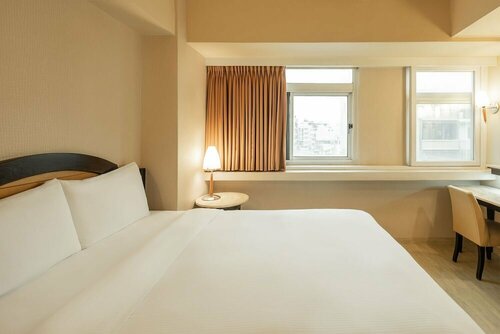 Kindness Hotel - Weiwuying Branch, Забронировать Отель Lingya District Гаосюн