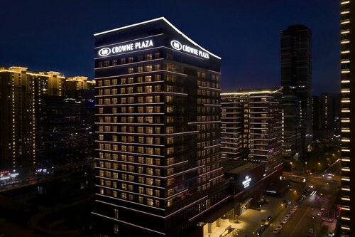 Crowne Plaza Qingdao Jinshui by IHG, Rezerwuj Hotel Licang District 