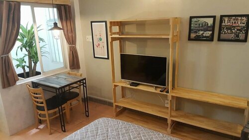 Urban Saigon Homestay, Забронировать Отель Отели Хошимина с парковкой, рядом с Торговый центр Tax, Парковка
