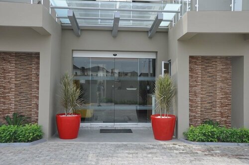 Tudor House Hotel, Prenota Hotel Lekki Phase 1 