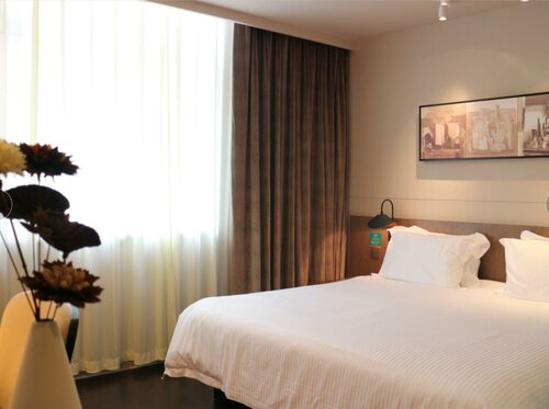 Jinjiang Inn Select Xining West Wusi Road New Hualian Square, Reservar Hotel Hotéis Baratos em Qinghai