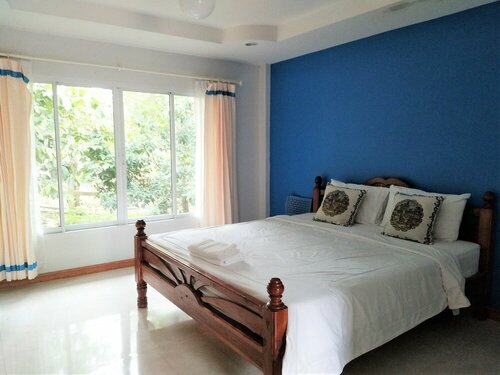 Phetsangsom Resort, Boek Resort Klaeng Rayong Province
