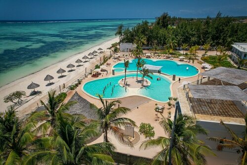 The One Resort Zanzibar, Book Ferieresort Hoteller i Pvani region med pool, Swimmingpool