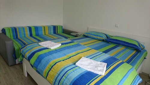 Accommodation Mell, Забронировать Гостевой дом Недорогие отели Охрид, рядом с Пляж Потпеш, недорогие