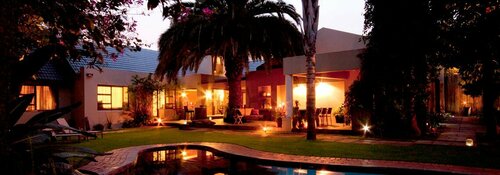 African Rock Hotel & Spa, a "Boutique Lifestyle Resort", Buchen Sie Hotel Kempton Park Gauteng