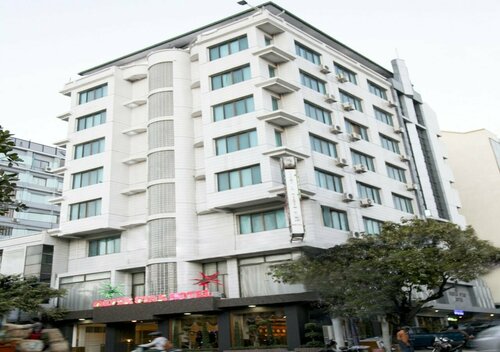 Silver Star Hotel Mandalay, Book Hotel Mandalay Hotels with a Parking, Parking