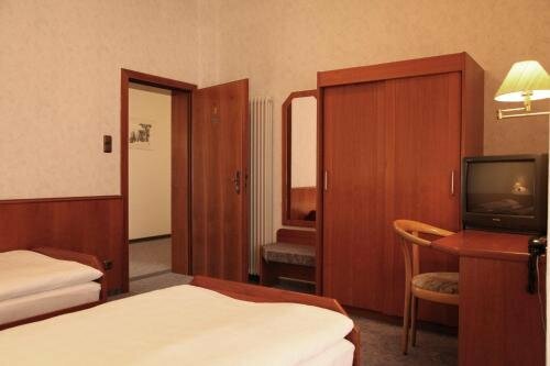 Ackfeld Hotel-Restaurant, Prenota Hotel Bueren Paderborner Land