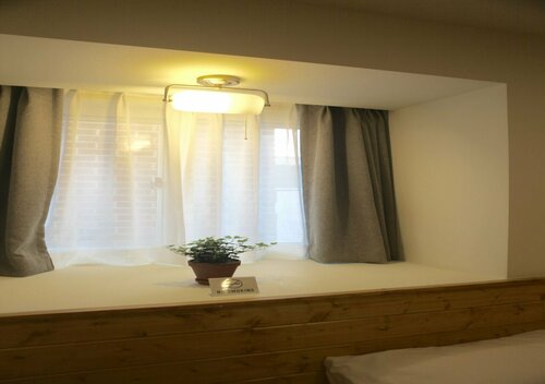 ABOUT - Hostel, Boek Hostel Hotels in Seoel met ontbijt, in de buurt van HelloAPM, Ontbijt