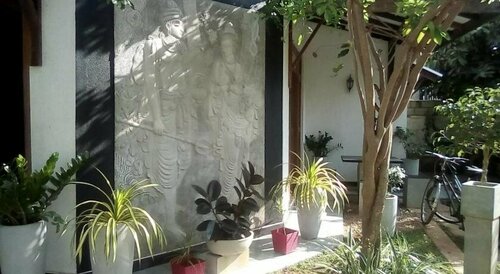Tree House, Reservar Hotel Hotéis baratos em Centro-Norte