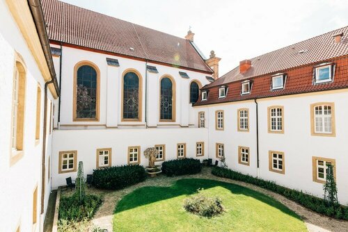 Bildungs- und Tagungshaus Liborianum, Забронировать Отель Борн Падерборн