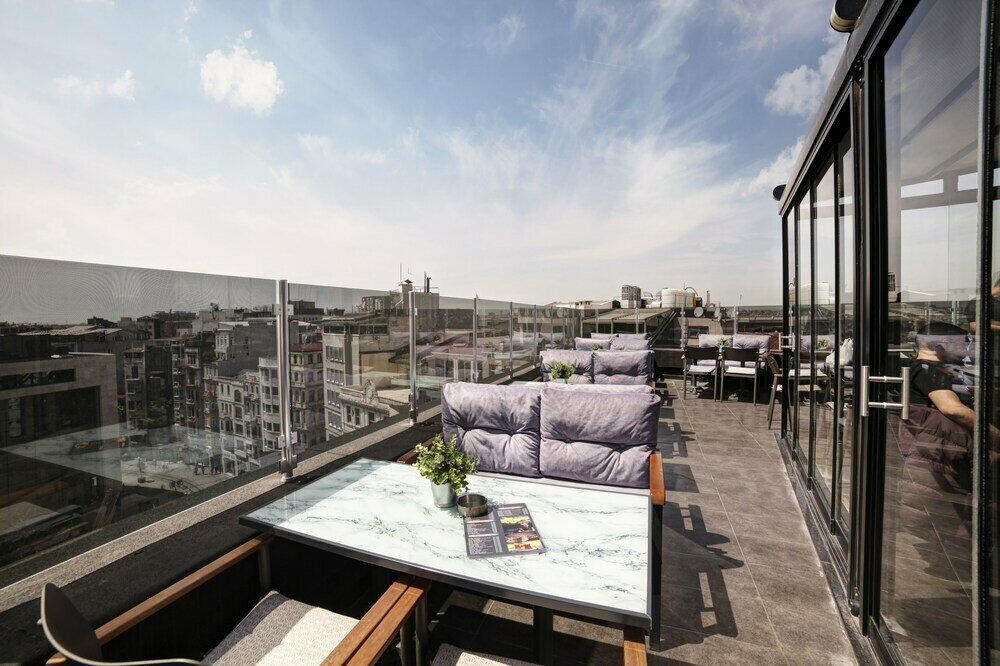Seya Suites Hotel