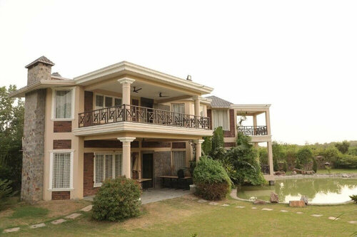 Brigadier's Plantation Retreat, Забронировать Отель Отели Фаридабад 3 звезды, 3*