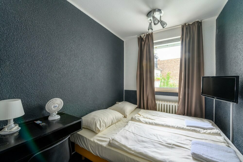 Gut-Hotels Smart Smarty Cologne City Center