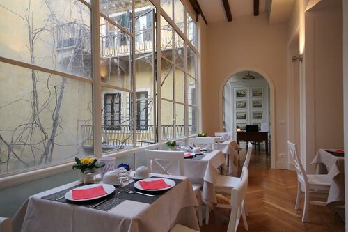Residenza Langolo di Verona, Забронировать Отель Отели Венето с завтраком, Завтраки