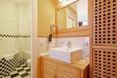 Hotel Maison am Adenauerplatz, Rezervați Hotel Charlottenburg Berlin