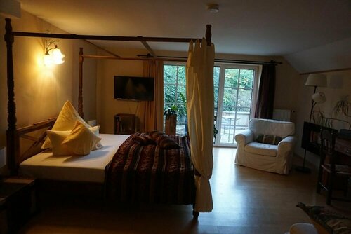 Ferienzimmer BlatnerS Bissersheim, Забронировать Гостевой дом Бад-Дюркхайм Wine Route