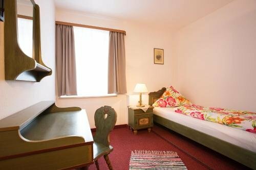 Hotel Zum Lamm, Prenota Hotel Garmisch-Partenkirchen Baviera