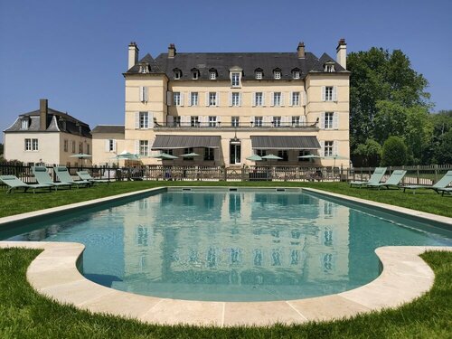 Château De Saulon, Book Hotel Hoteller i Burgund med parkering, Parkering