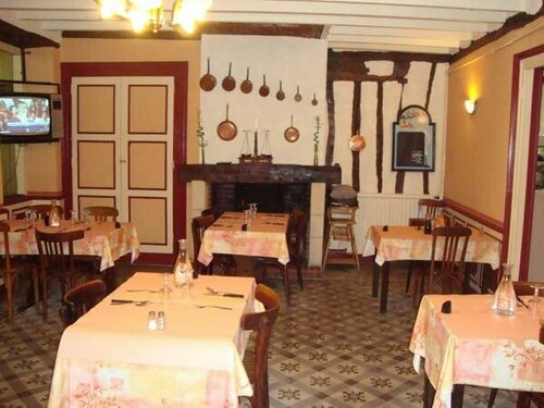 Logis Hôtel Restaurant Métropole, Rezervați Hotel Hoteluri de 3 stele în Gers, 3*