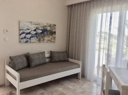 Maria Suites, Забронировать Гостевой дом Гостевые дома Платаньяс, рядом с Пляж Платаниас, Гостевой дом