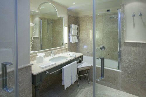 Starhotels Tuscany, Book Hotel Hoteller i Firenze med parkering, Parkering