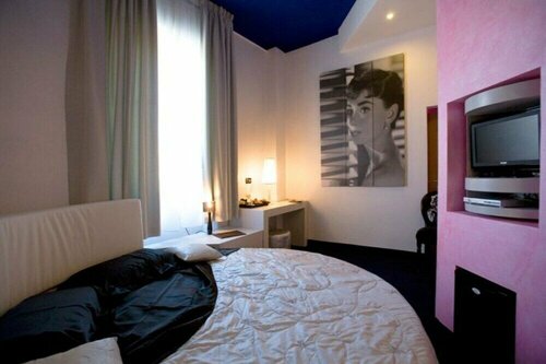 Hotel Bella Mbriana Follonica, Забронировать Отель Отели Фоллоника 3 звезды, 3*