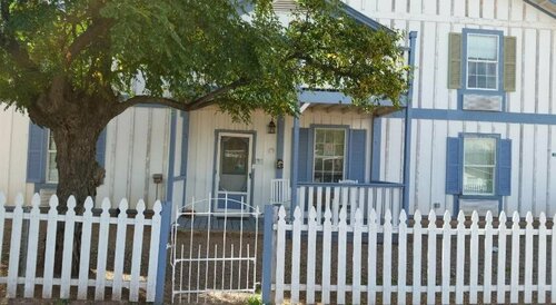 Tombstone Bordello Bed & Breakfast, Buchen Sie Hotel Tombstone Arizona