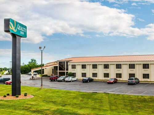 Quality Inn I-70, Забронировать Отель Отели Фористелл с завтраком, Завтраки