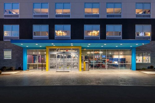 TRU BY Hilton Sharonville, Book Hotel Sharonville hoteller med parkering, Parkering