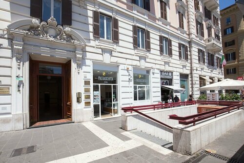 900 Piazza del Popolo, Забронировать Отель Фламинио 