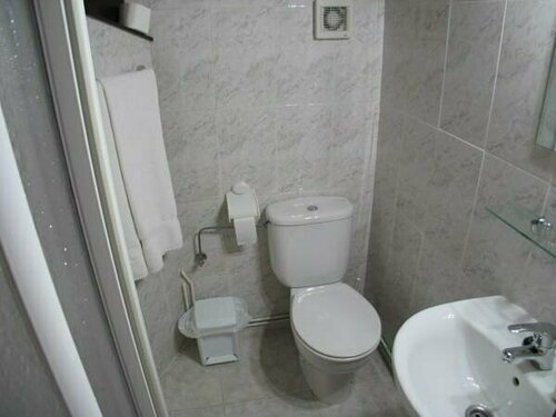 El Canton, Prenota Hotel Llanes 