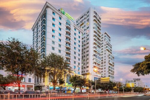 Holiday Inn Express Sanya Bay by IHG, Rezerwuj Hotel Sanya Hainan