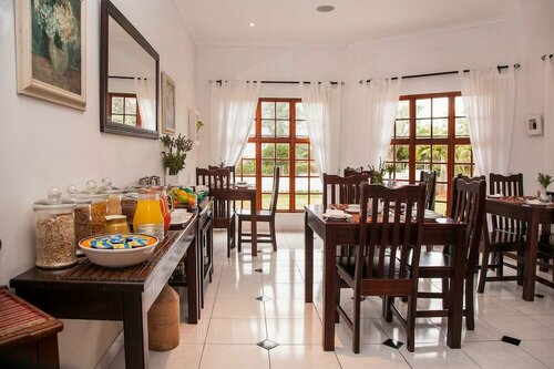 Rivendell Bed and Breakfast, Забронировать Отель «постель и завтрак» Отели Пайнтаун с завтраком, Завтраки