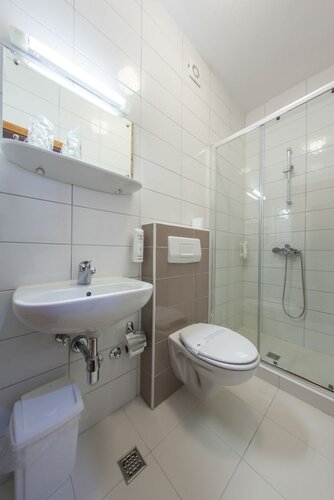 Hotel Almira, Забронировать Отель Отели Федерации Боснии и Герцеговины с питанием, Пансион