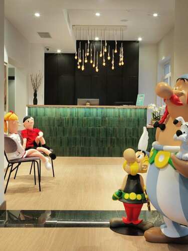 Comic Art Hotel, Забронировать Отель Бизнес-отели Западной Фландрии, 4* 5*