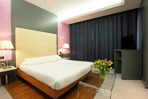 Hotel Antonella, Book Hotel Hoteller i Pomezia med parkering, Parkering