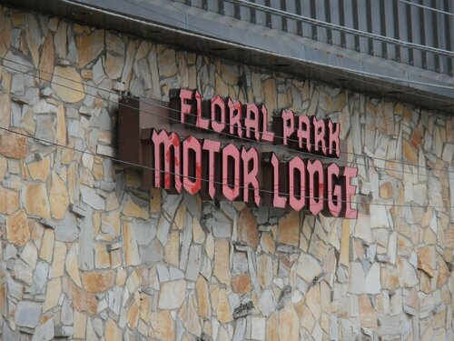 The Floral Park Motor Lodge, Book Hotel  